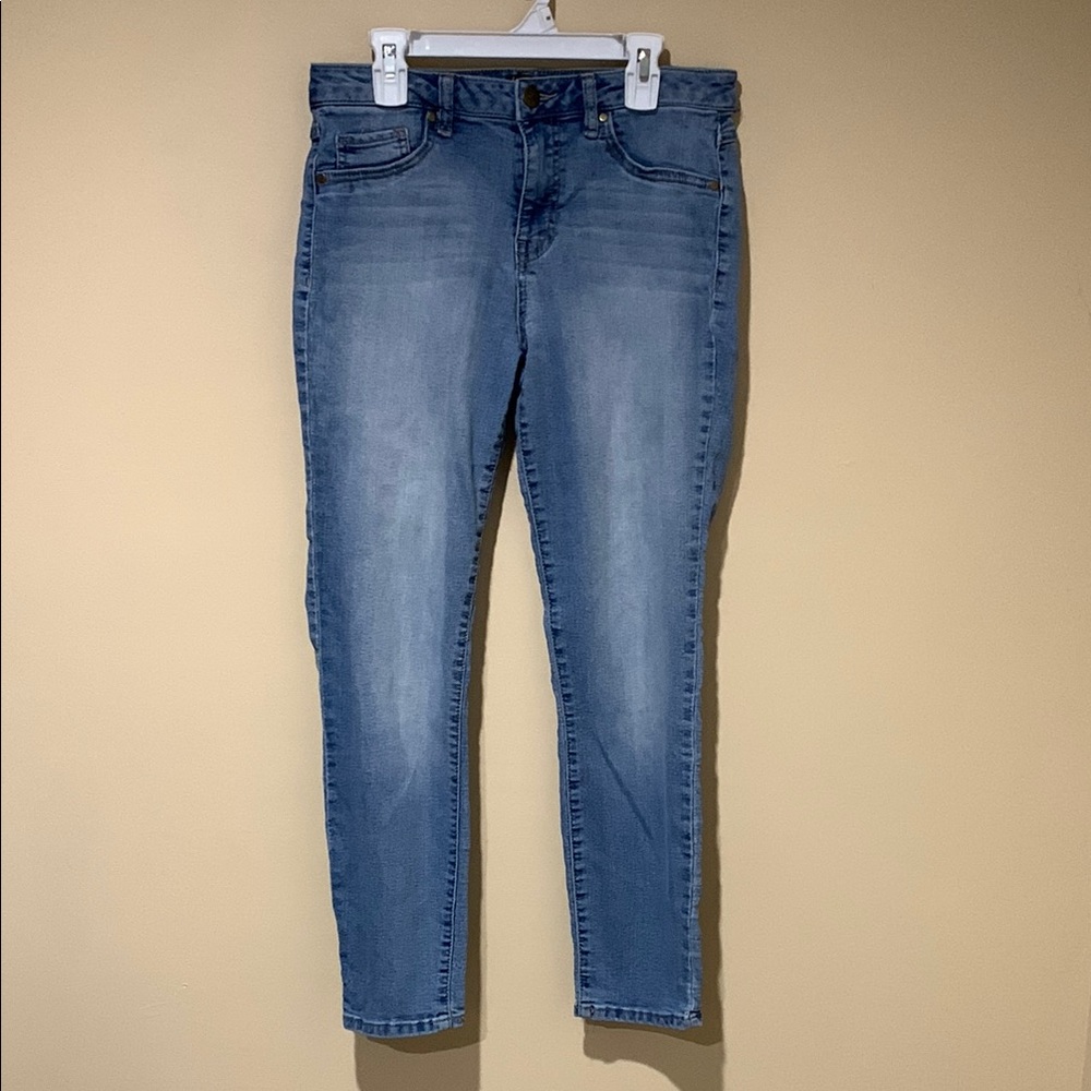 d. jeans
